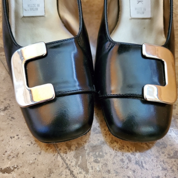 Jones New York Heels | Black Leather Pumps | Size 5 - Picture 3 of 11